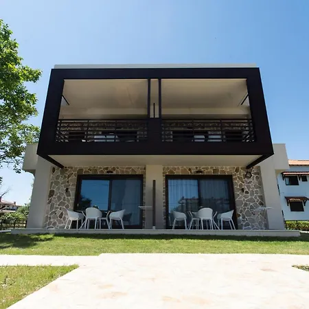 Marineiko Luxury Apartment *