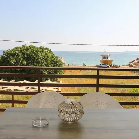 Daire Marineiko Luxury Ierissos
